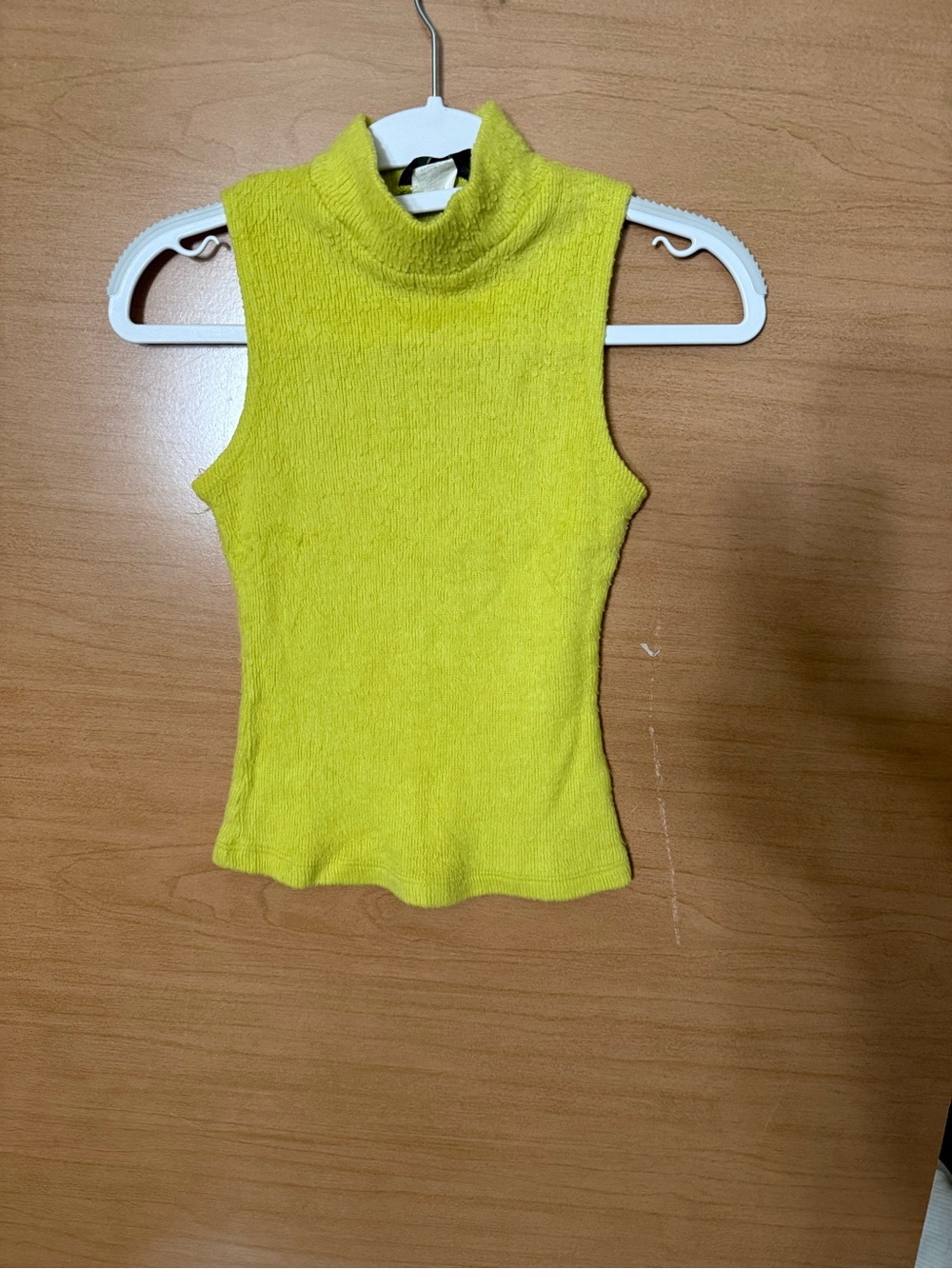 Sleeveless Turtleneck Tank Top in Green
